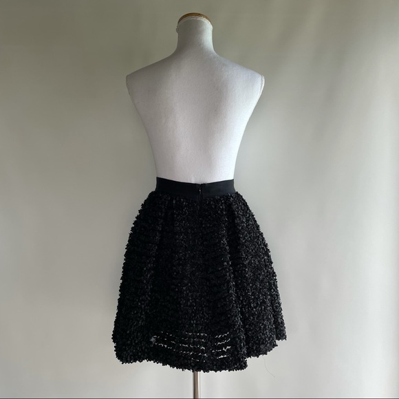 Red Valentino Floral Appliqué Mini Skirt - sz 38 - Picture 5 of 6